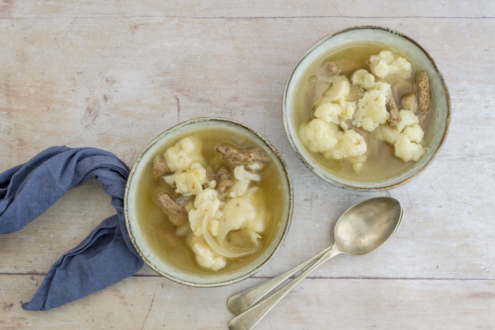 Keto Instant Pot Beef and Onion Soup - Keto dinner recipe with 4.3g net carbs. Low carb ketogenic dinner meal.