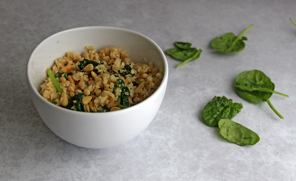 Keto Spinach and Pine Nut Couscous - Keto dinner recipe with 4.8g net carbs. Low carb ketogenic dinner meal.